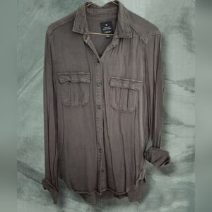 AMERICAN EAGLE AE Women's Vintage Boyfriend Button Down